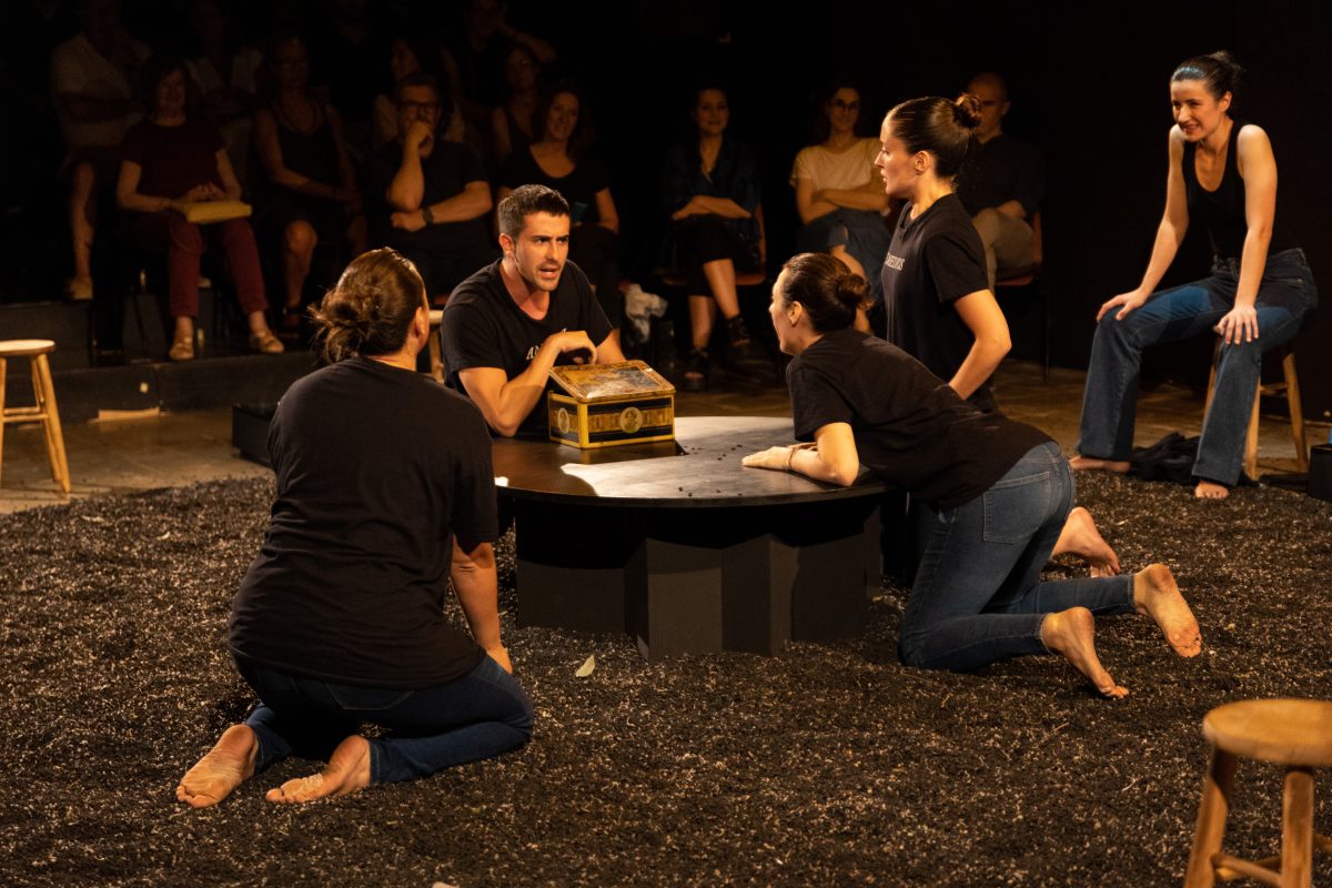 FOTO ESCENA EL MESTRE I EL MAR